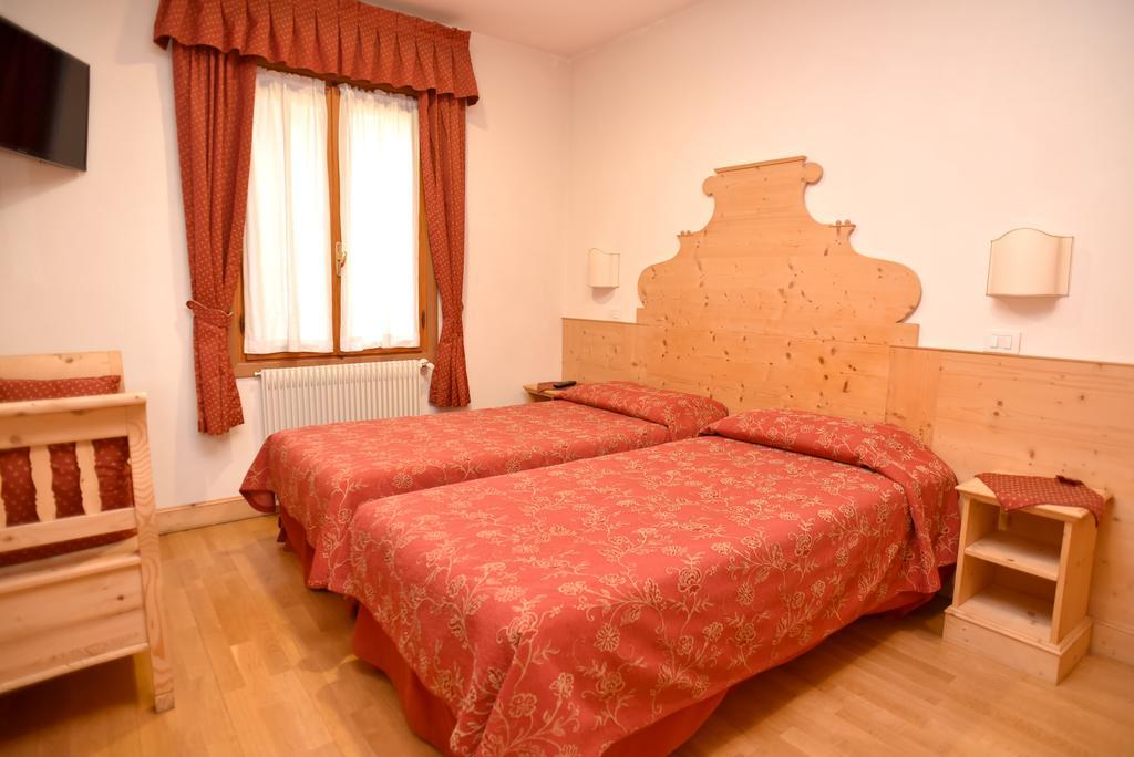 Albergo Da Gildo 폴리나 외부 사진